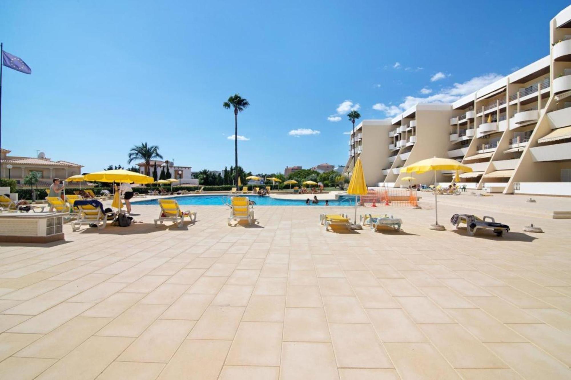 Ground Floor Palmeira With Pool Apartment